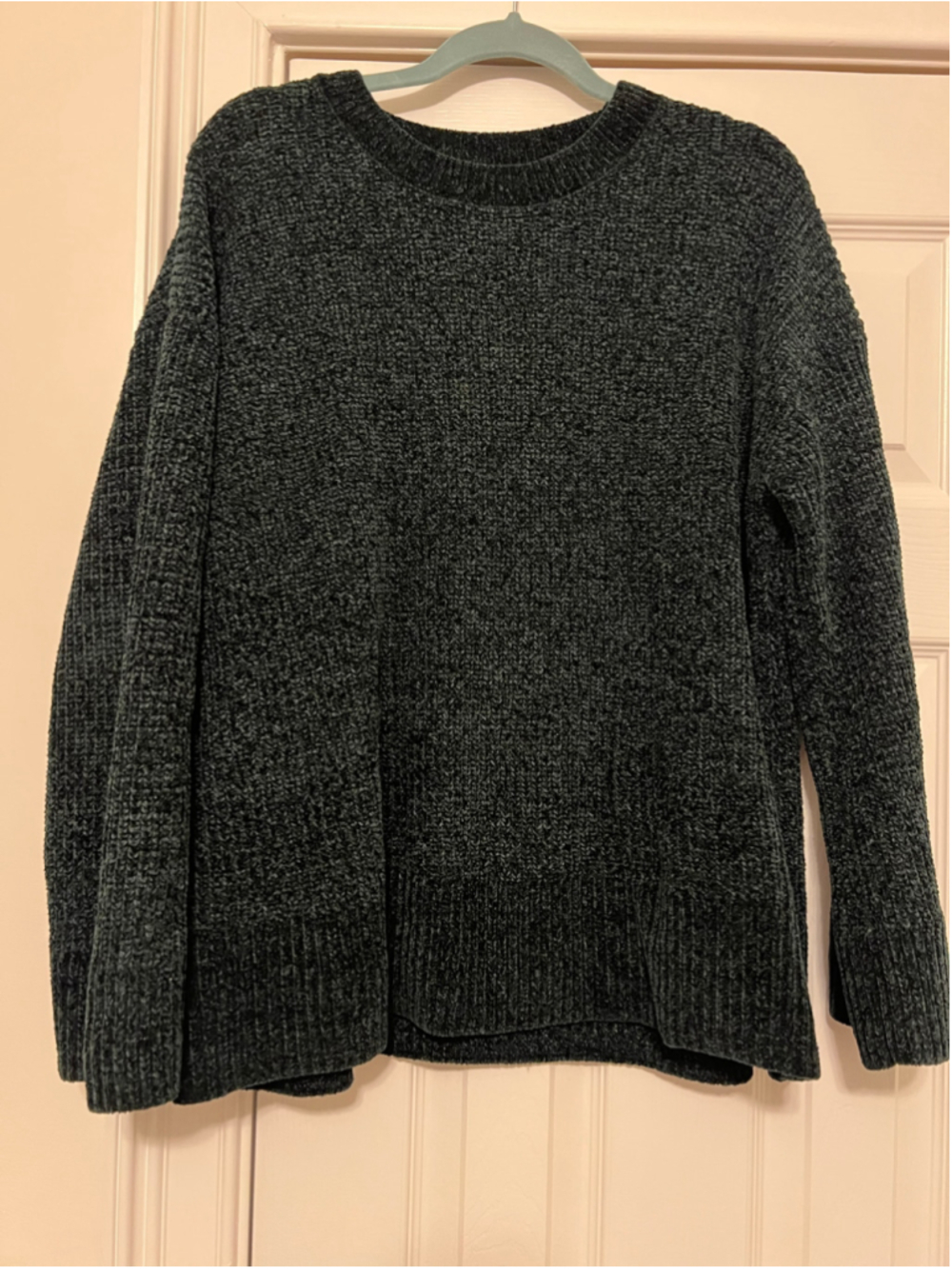 Women's Matty M Green Chenille Crew Neck Sweater Size L